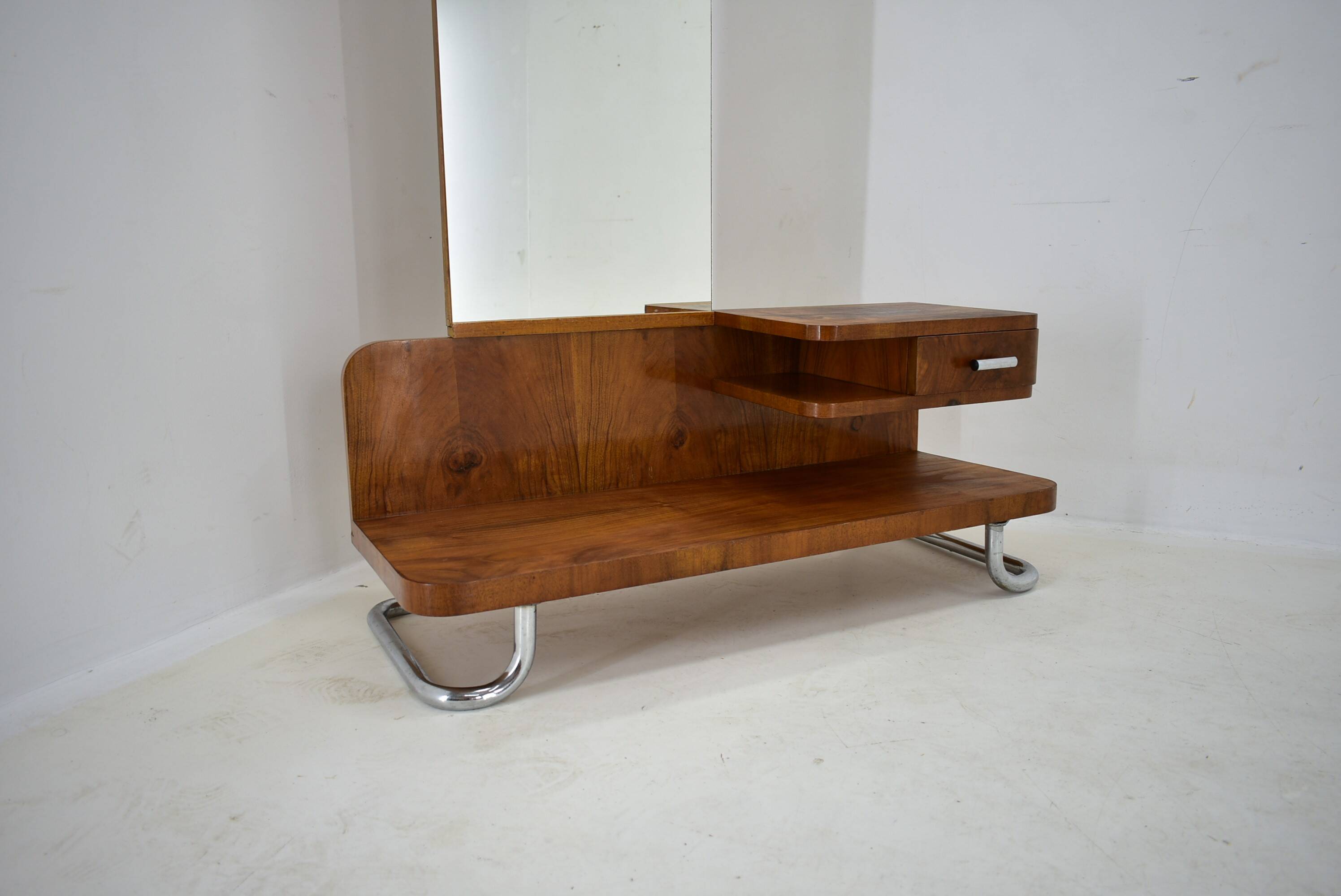Chrome Bauhaus dressing table, 1930s