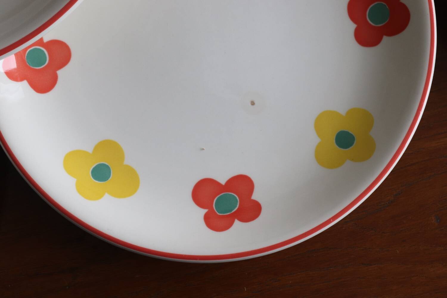 11 Yellow flower habitat plate with orange border BY PAGNOSSIN ITALY