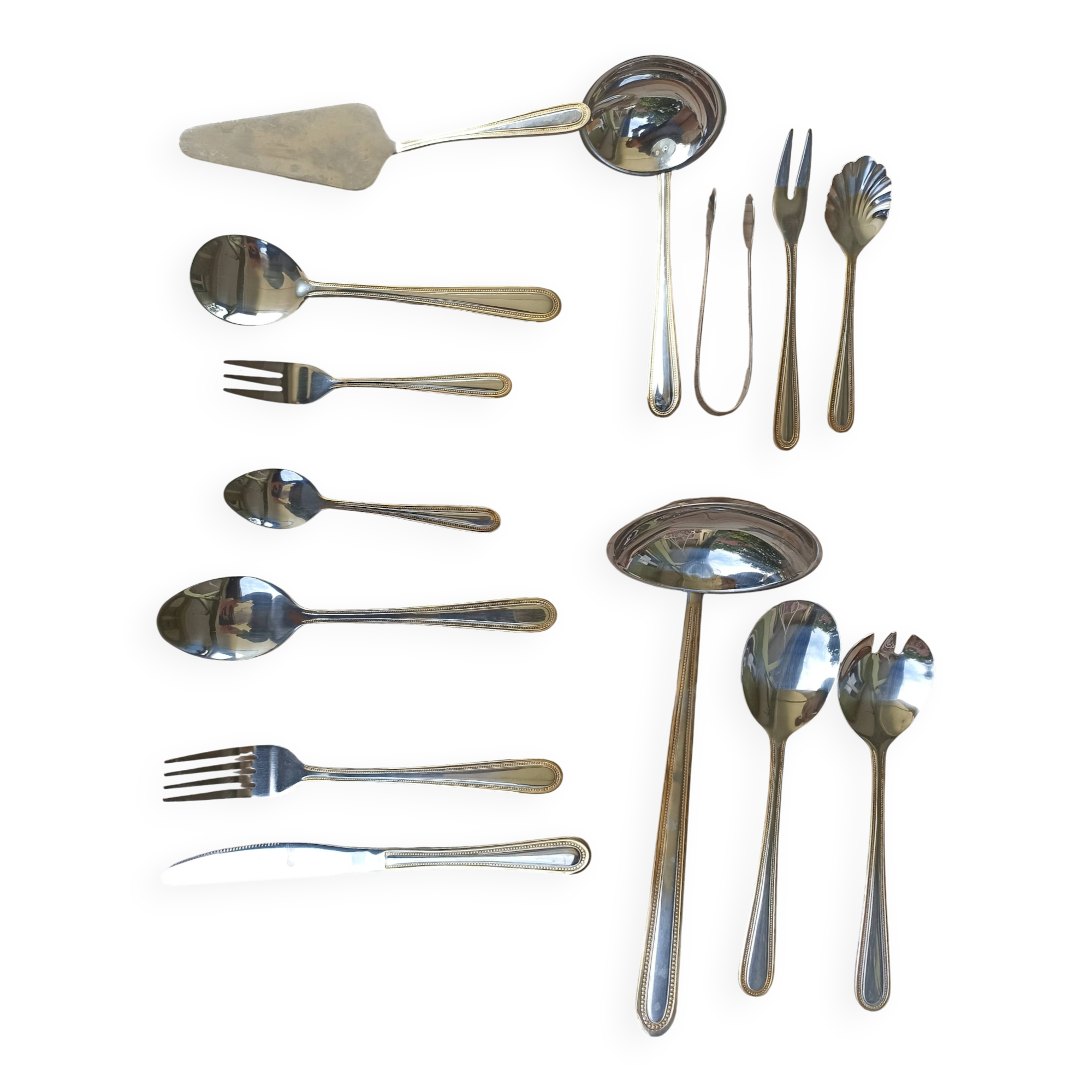 Ménagère complète et son coffre