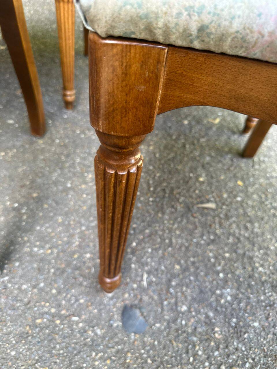 4 Louis XVI dining chairs in solid wood and fabric from the 1970s.