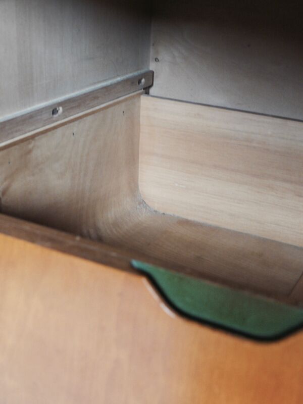 Vintage Beech &Maple Wood Sideboard par Vesper pour Heals, années 1950