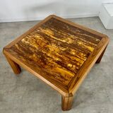 Ancienne table basse plateau marbre doré design années 70 pieds bois vintage