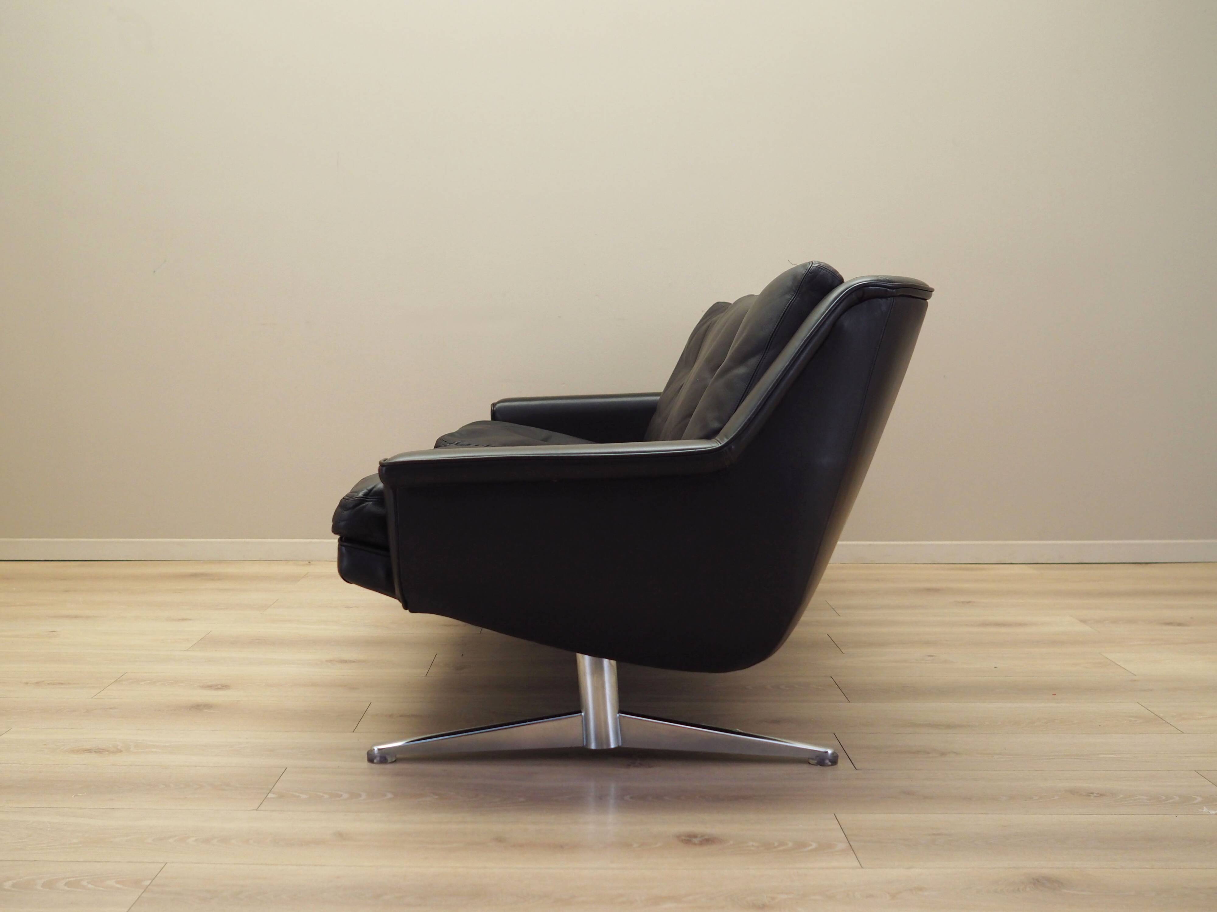 Brown leather sofa, Danish design, 1970s, designer: Werner Langenfeld, manu
