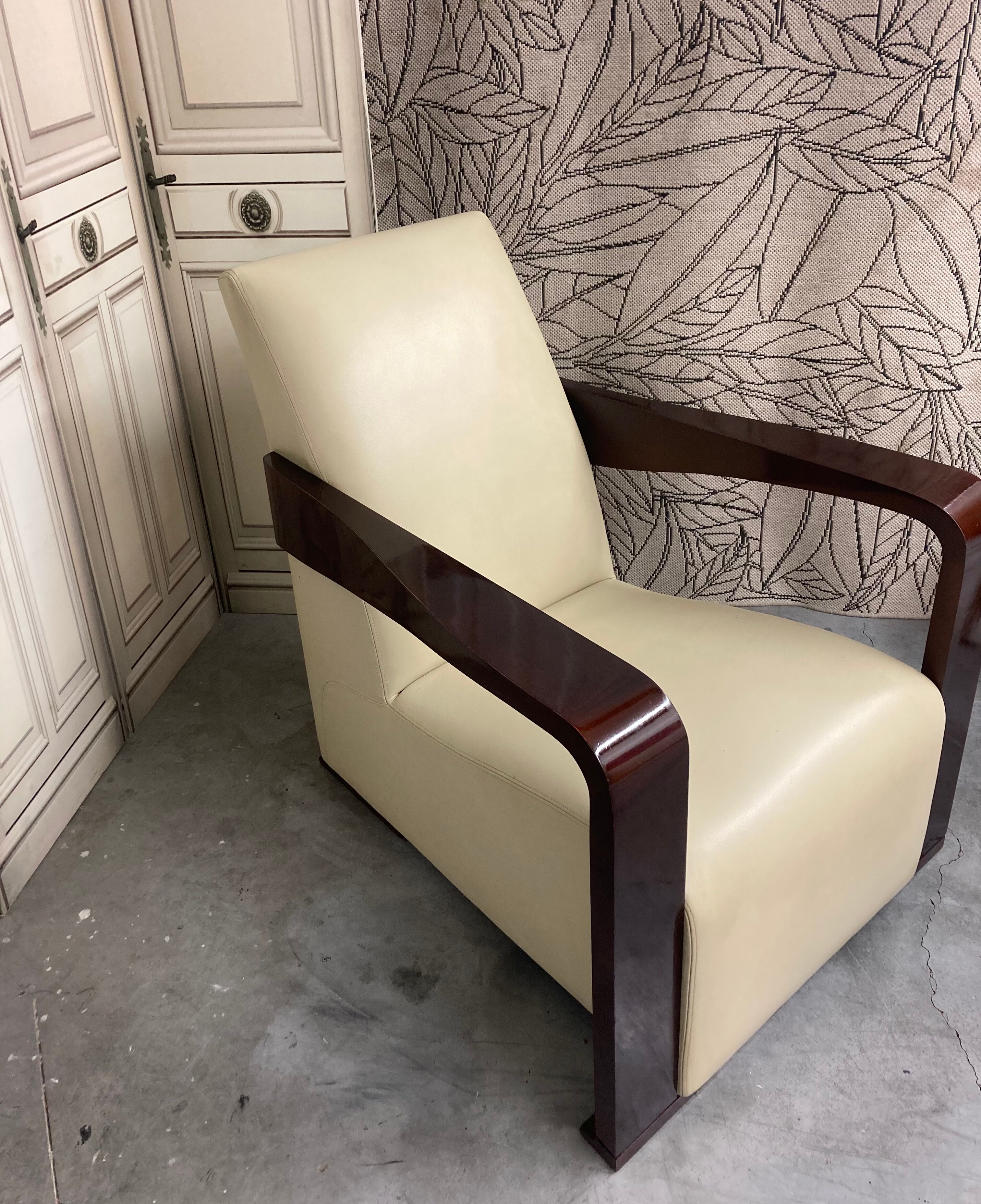 Ying armchair by Hugues chevalier