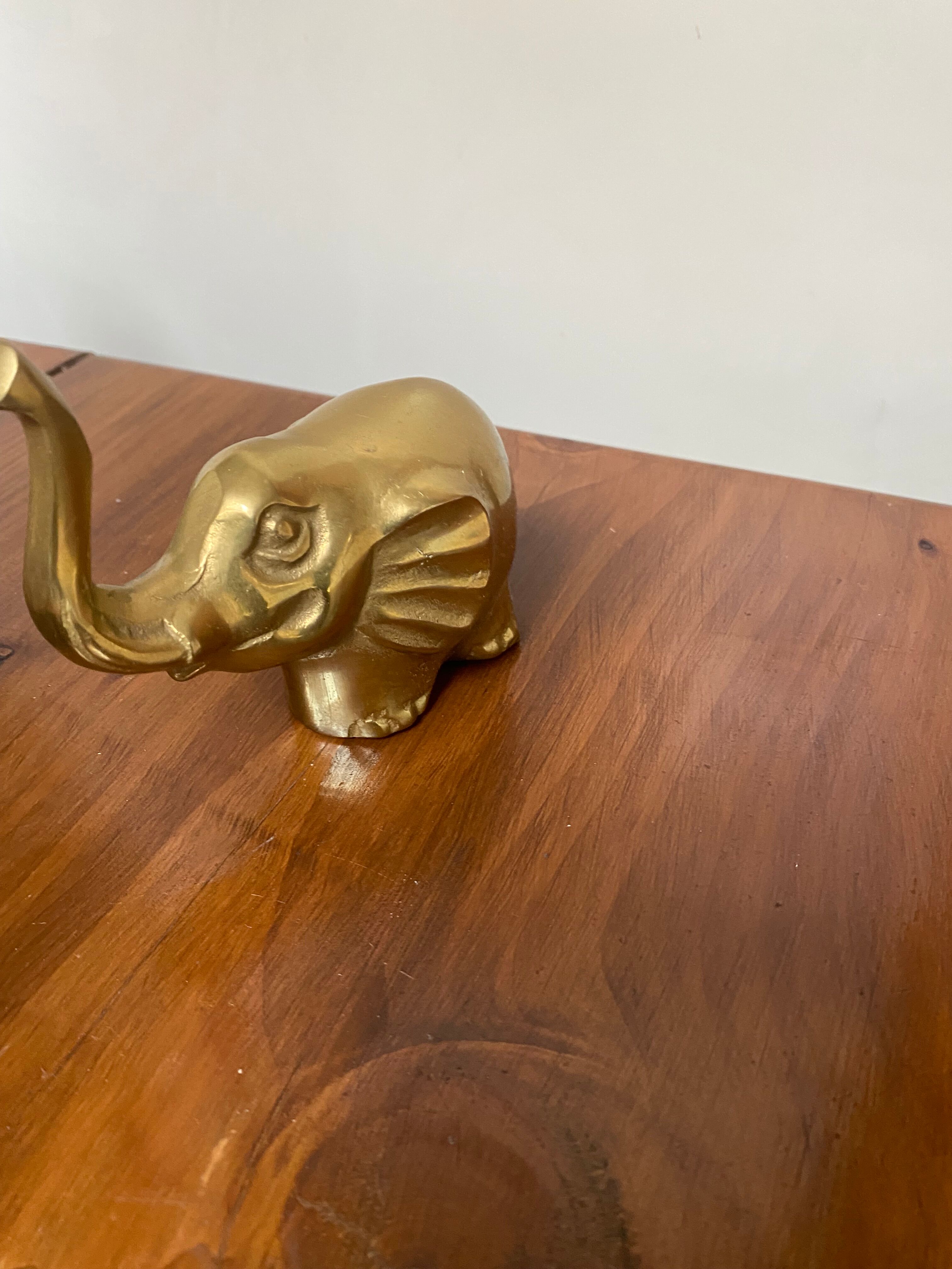Brass elephant