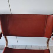 Chaises fauteuils B34 cuir cognac et dorure