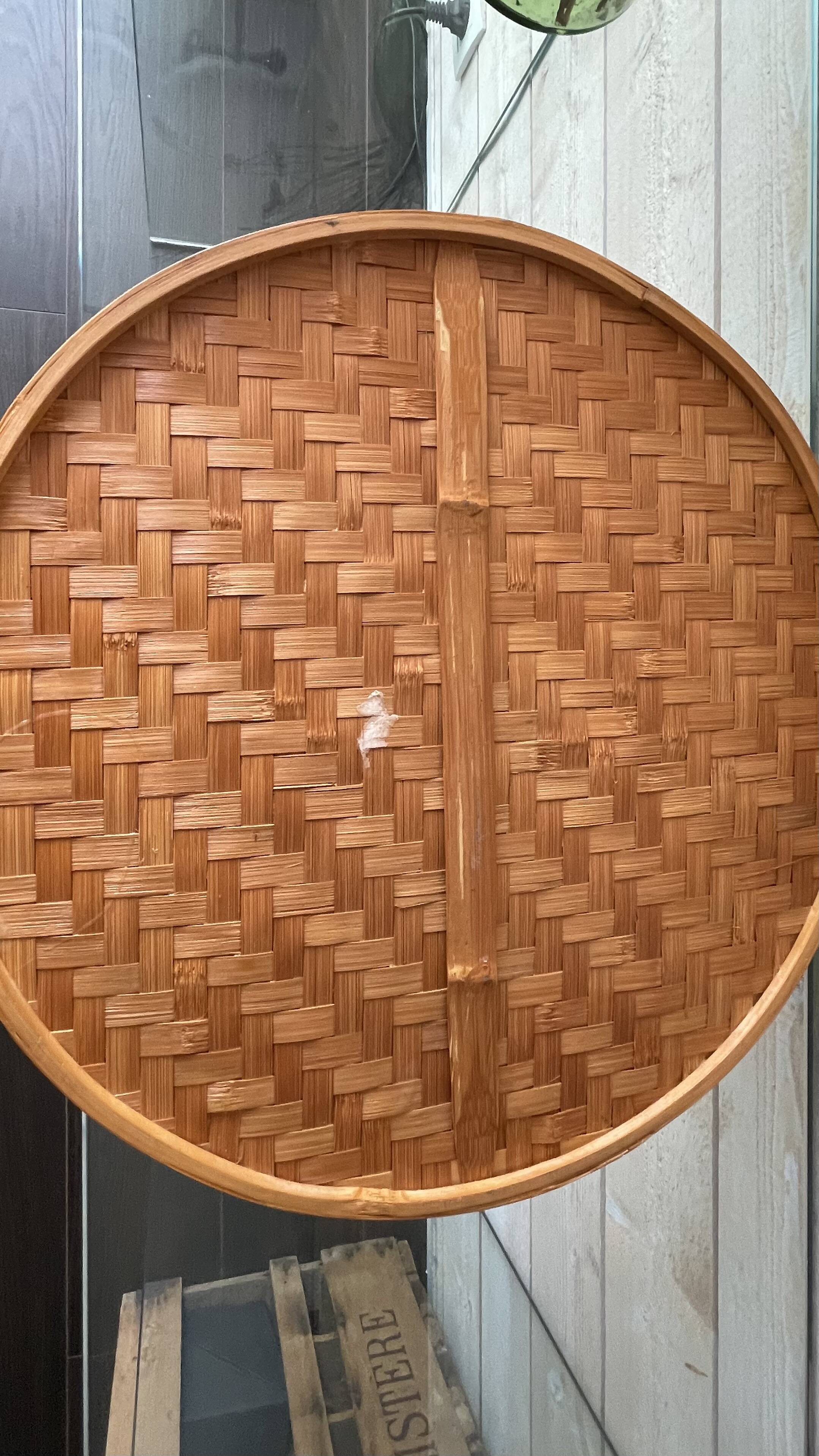 Round serving tray in vintage bamboo