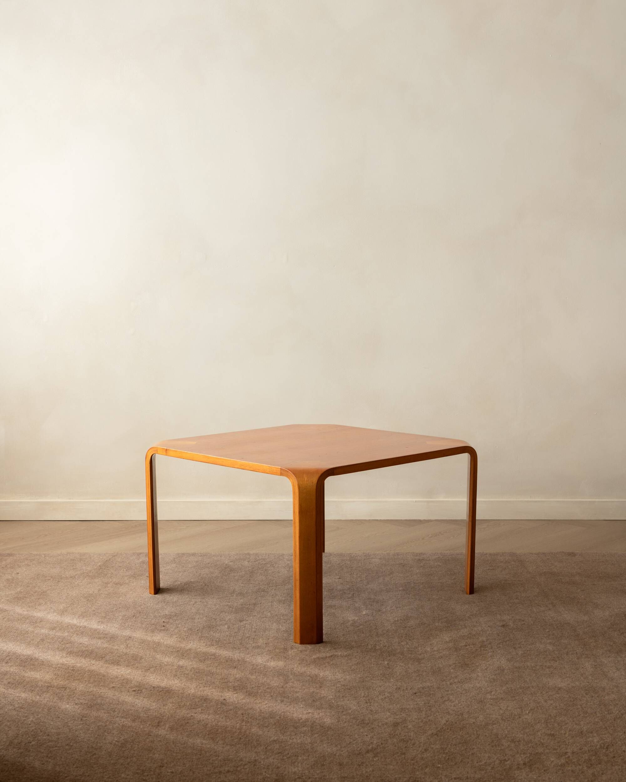 Curved Plywood Coffee Table T-2001 by Saburo Inui for Tendo Mokko, 1960s