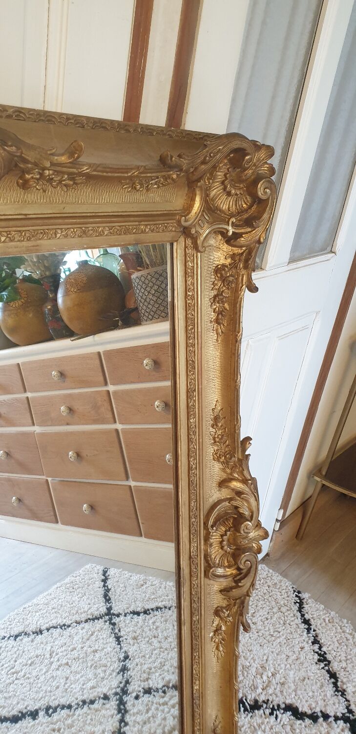 Golden mirror 116 x 97