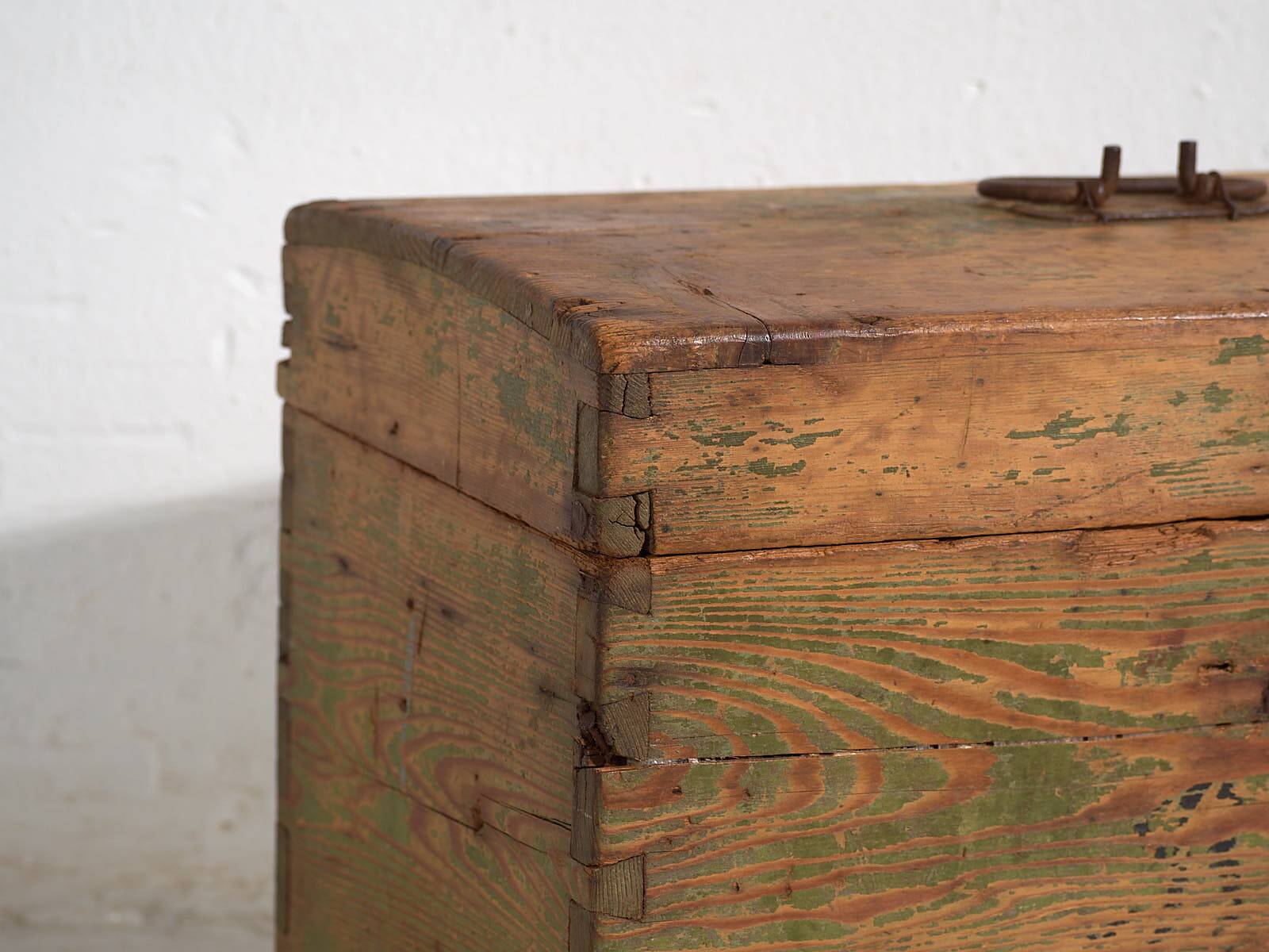 Antique storage chest (c.1920) #1