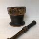 Bronze mortar, Art Deco, signed "The bronze"