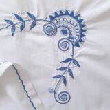 Tea tablecloth & napkins