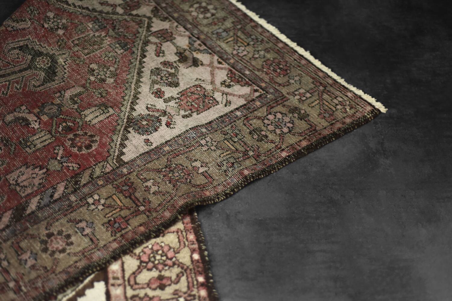 Vintage Hand-Woven Middle Eastern Oriental Hamadan Rug, 1960s