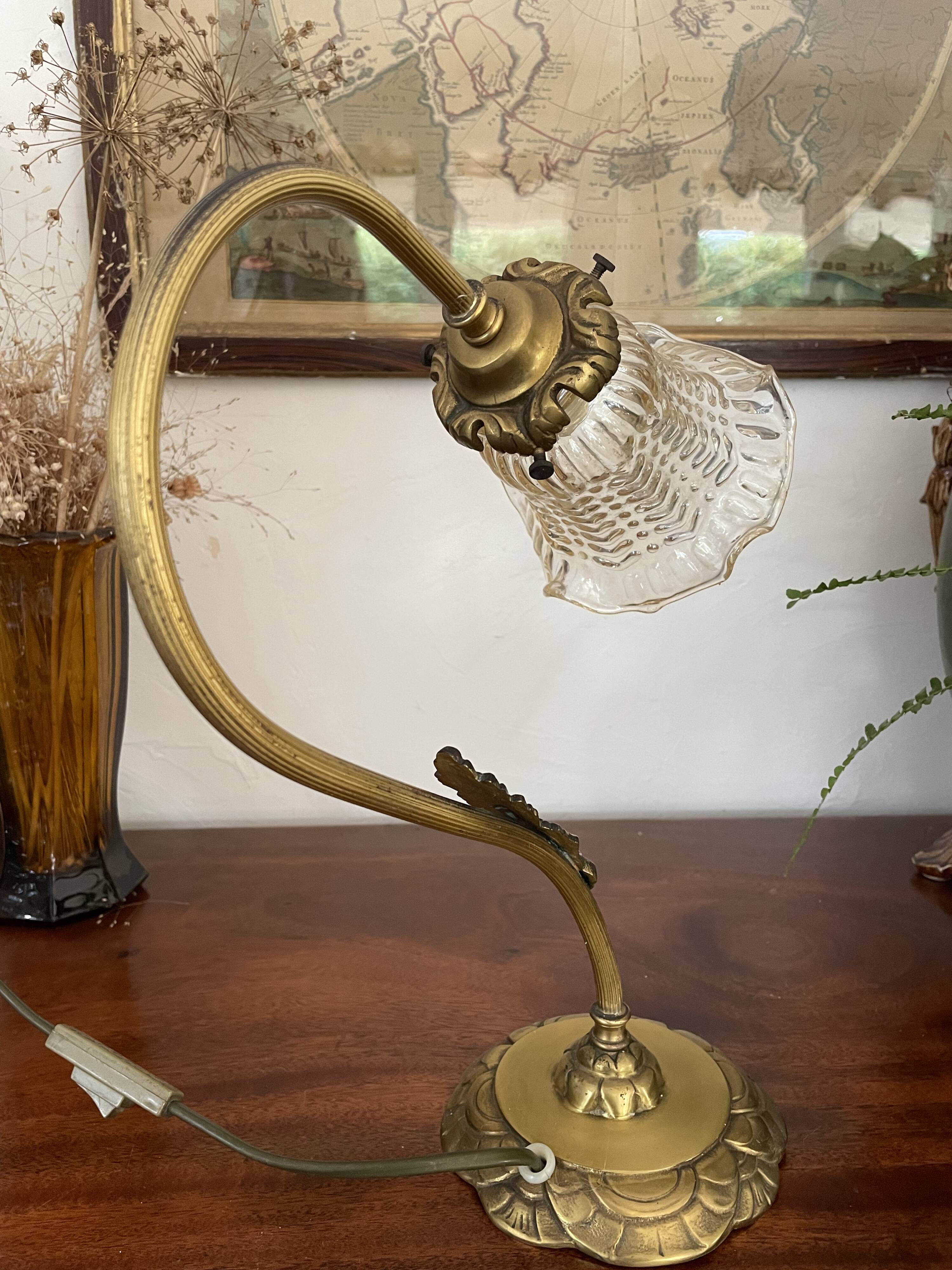Tulip lamp gooseneck Art Deco