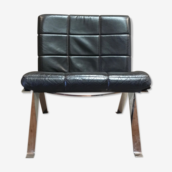 Chair "hans eichenberger" black leather 1960.