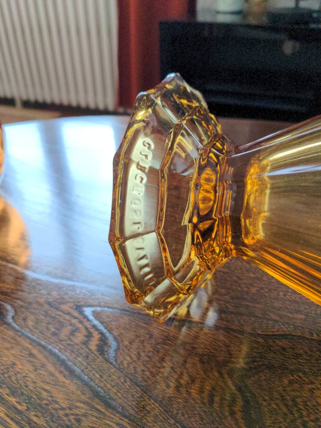 Art deco glass vase