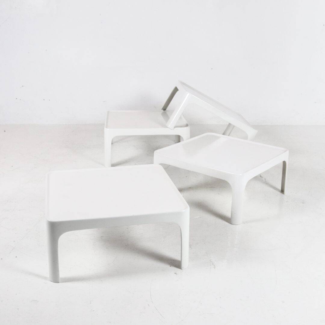 Space Age coffee table by Peter Ghyczy for Horn