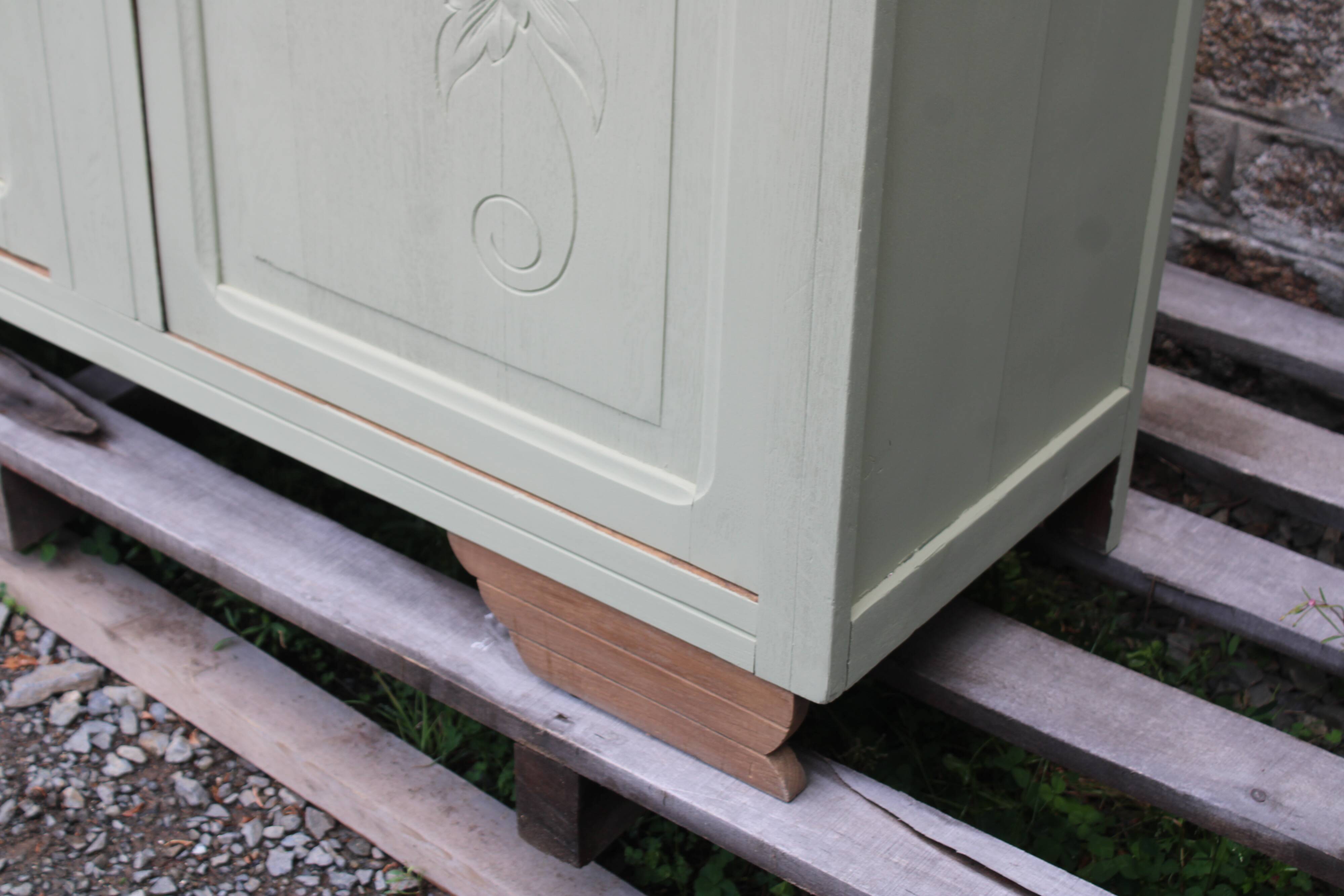 Buffet vintage Art Déco rénové • Vert Lézard Pure & Paint