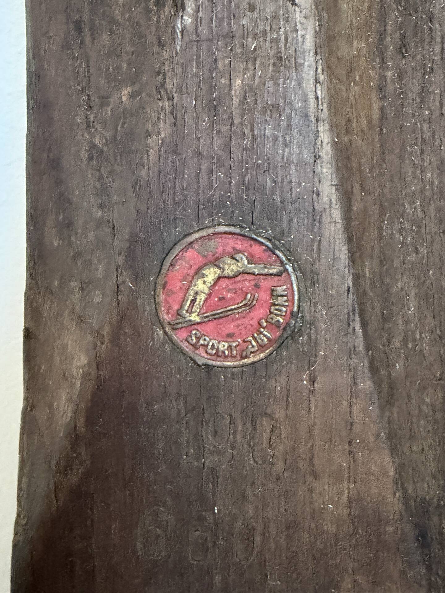 Pair of vintage wooden skis 184cm