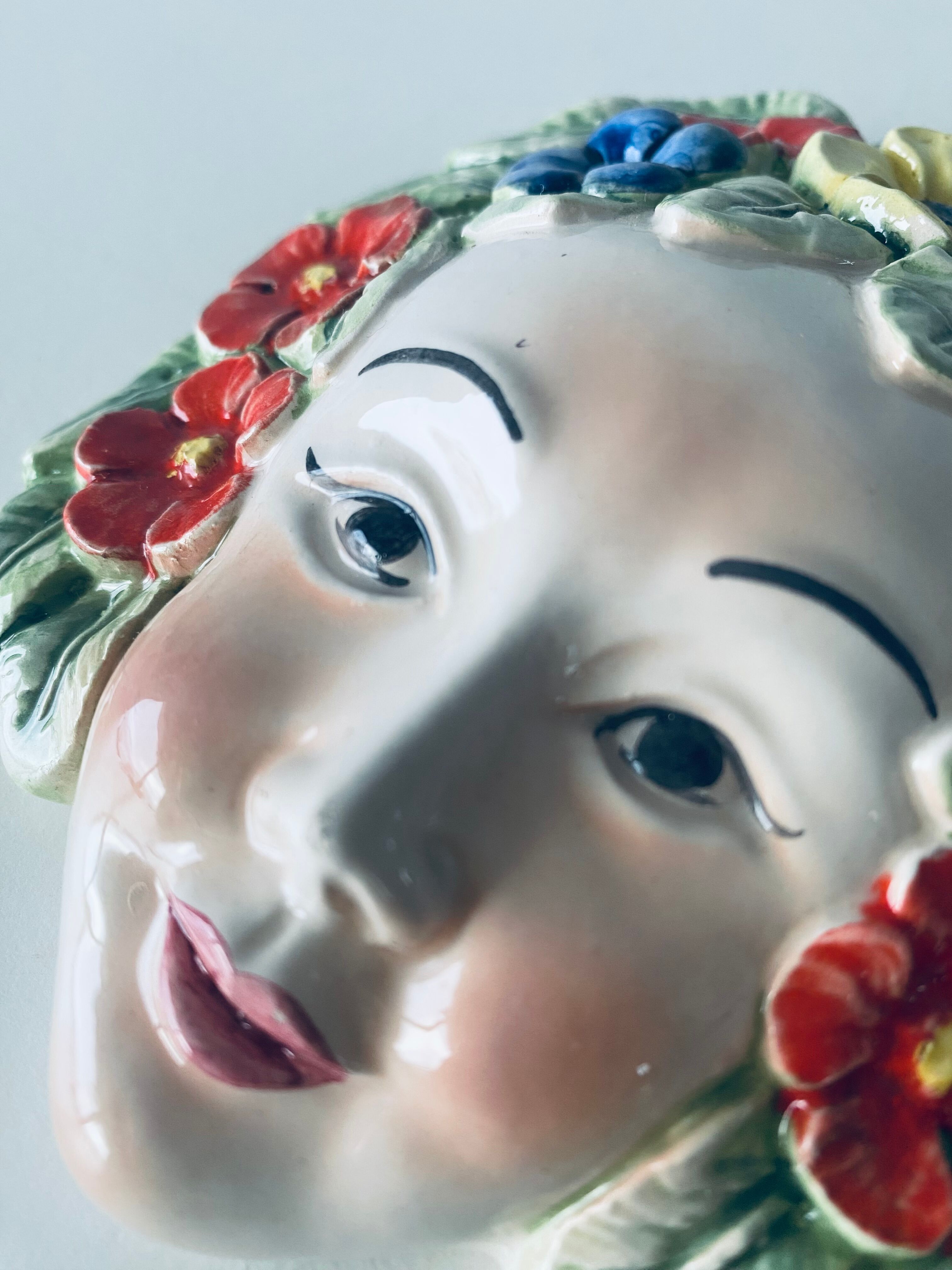 Ceramic wall face signed Il Falco