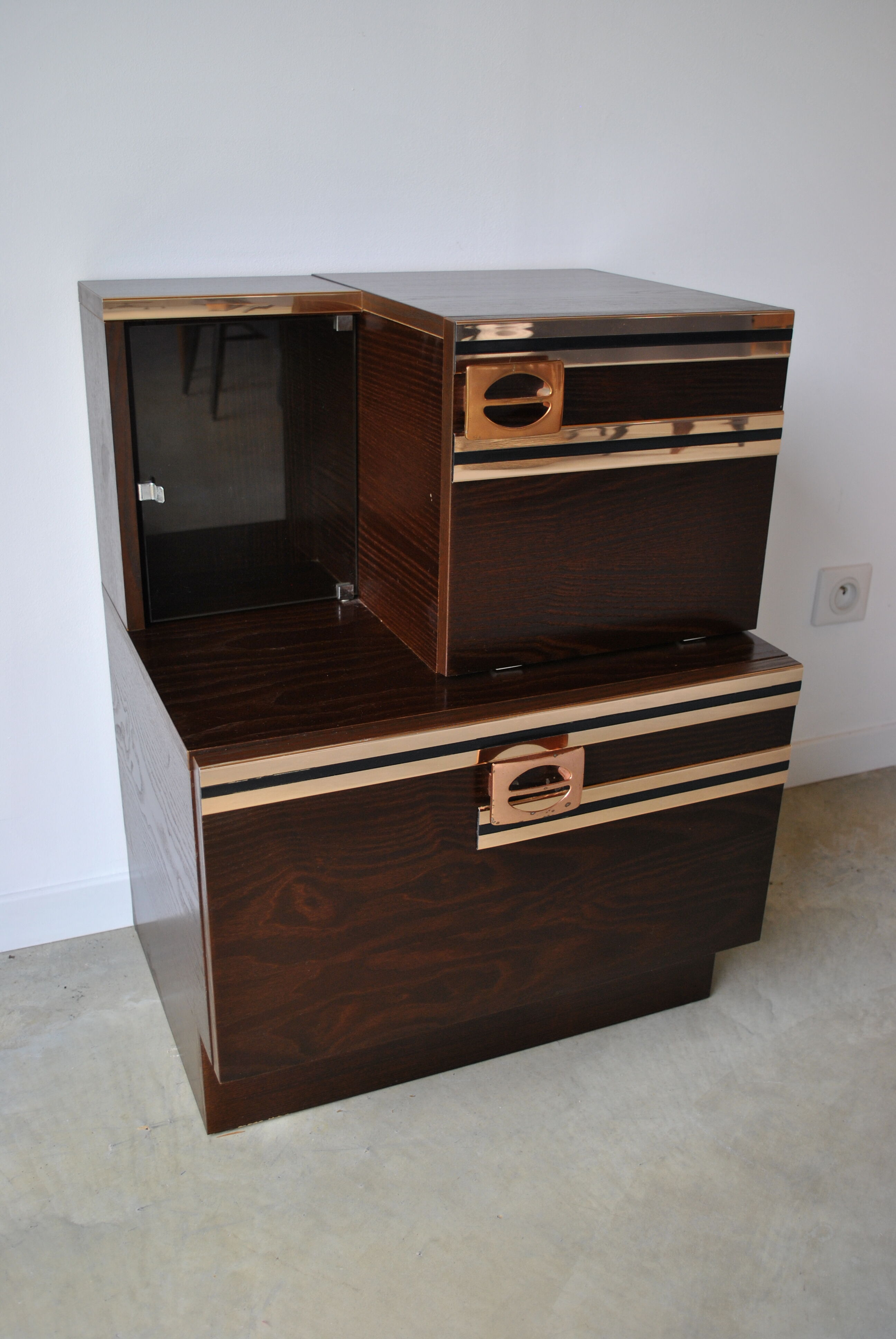 Vintage 1980 bedside