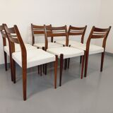 Set of 6 vintage Scandinavian chairs in teak and bouclette fabric from the 60s