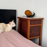 Table de chevet vintage en bois avec plateau en marbre