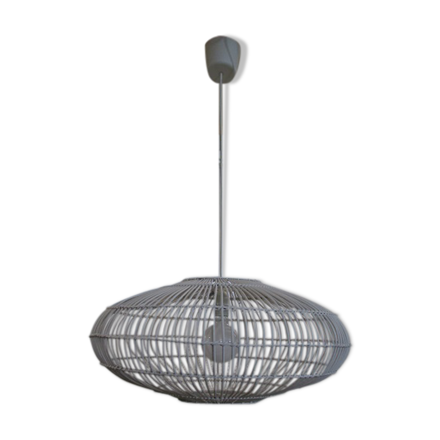 White rattan hanging lamp