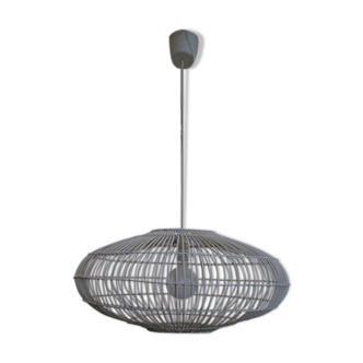 White rattan hanging lamp