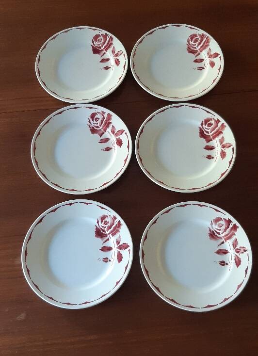 Lot de 6 assiettes à dessert en terre de fer