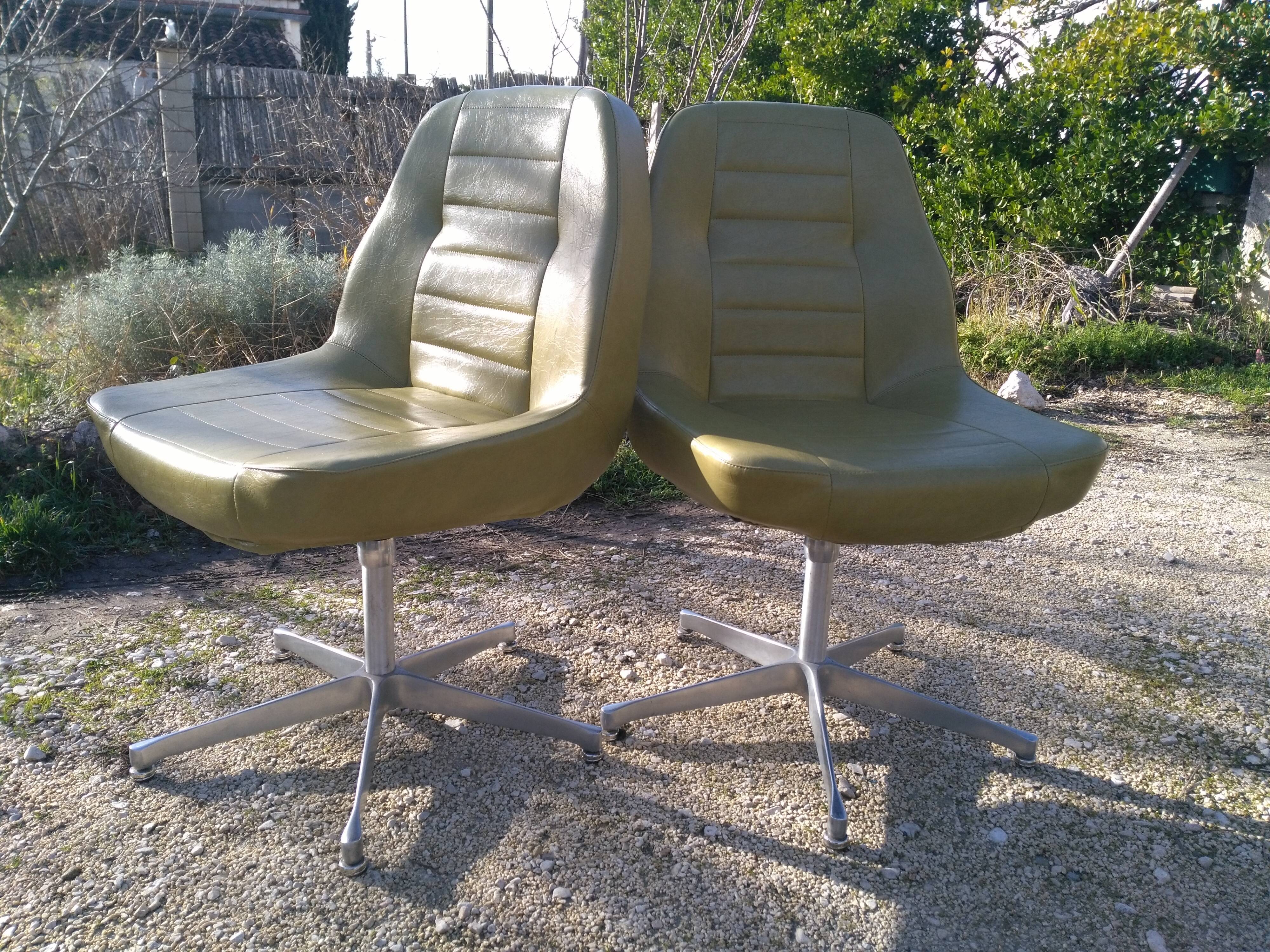 Pair of vintage rm armchairs