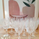 Stemmed glass chiseled glasses