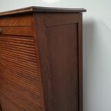 Vintage oak binder