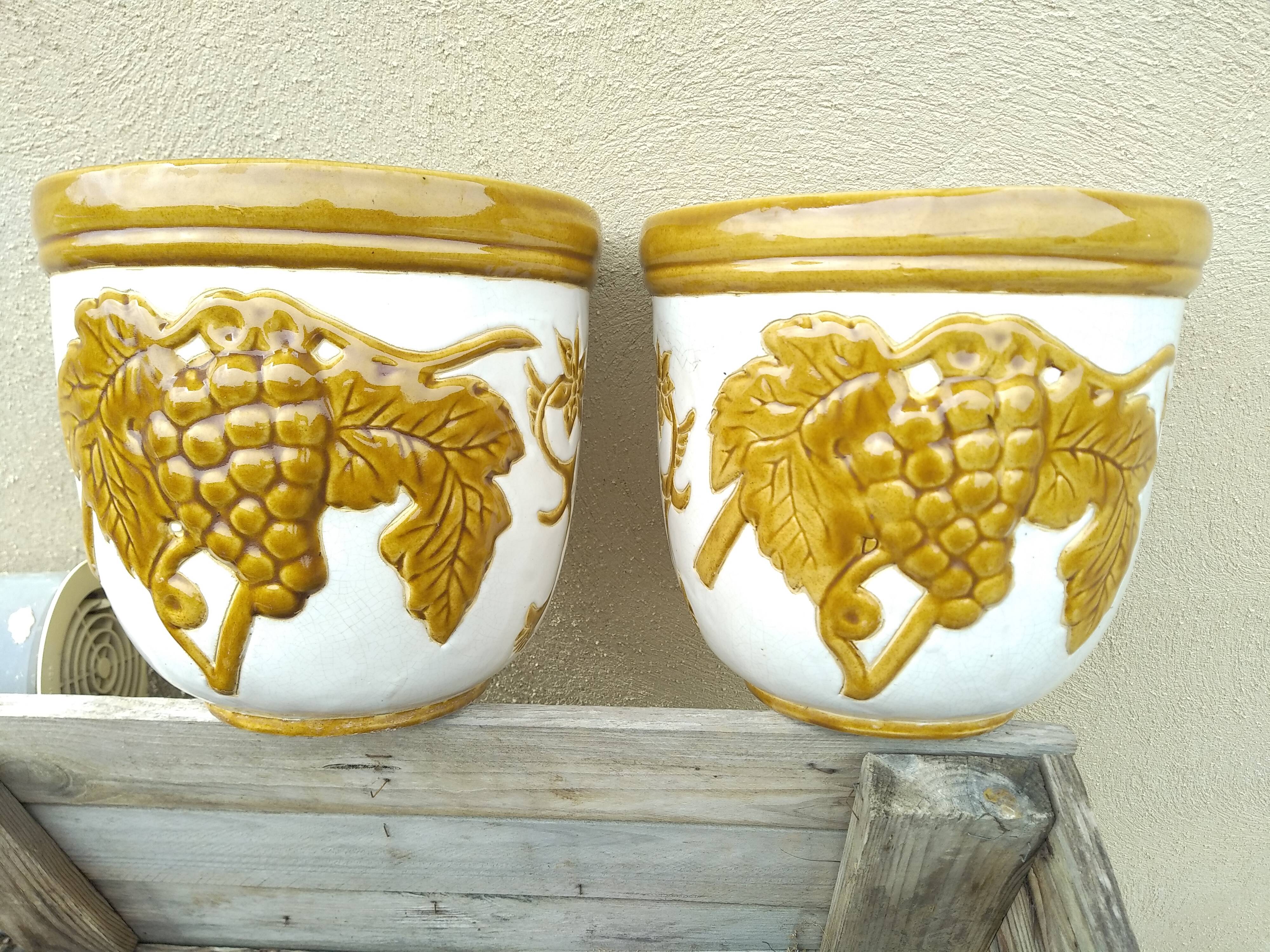 Pair of wall-mounted planters/flower pots