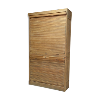 Oak curtains binder