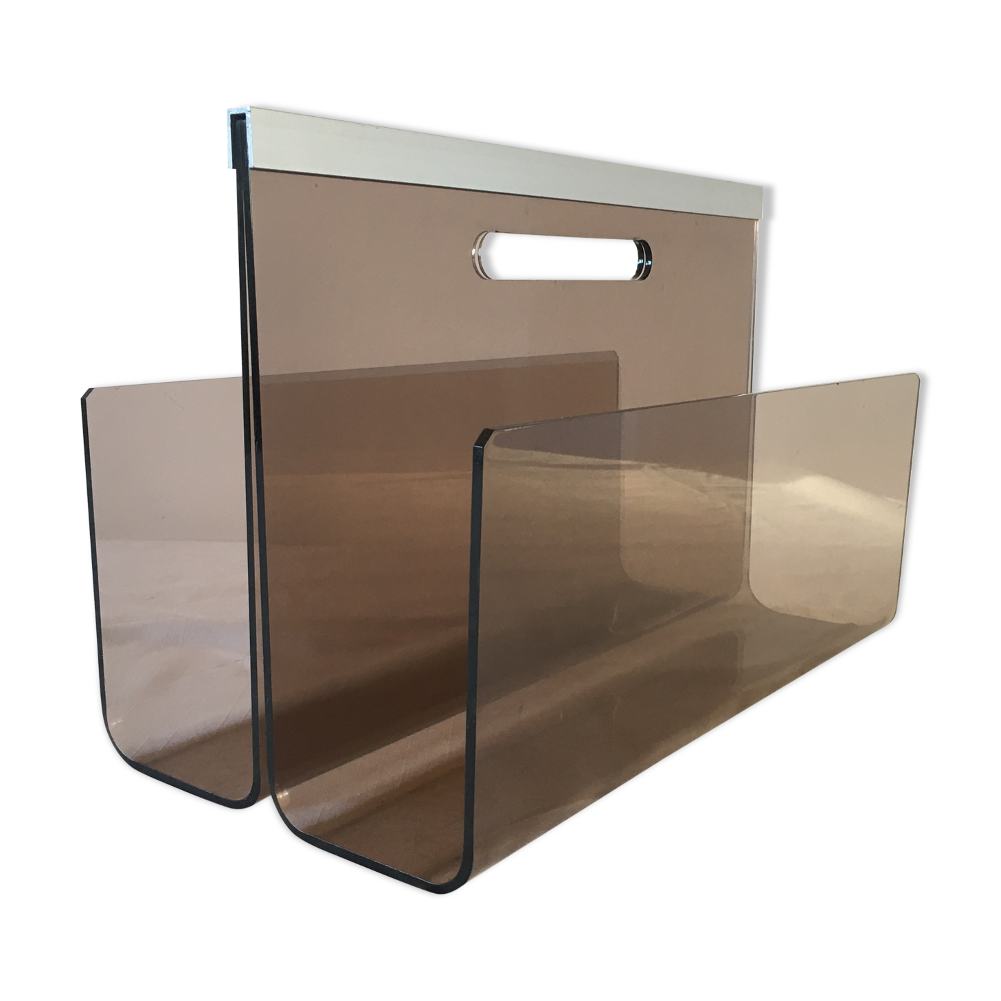 Review door Michel Dumas