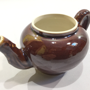Cafetière, théière, pot à  lait