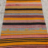 Tapis d’orient.262x85 cm