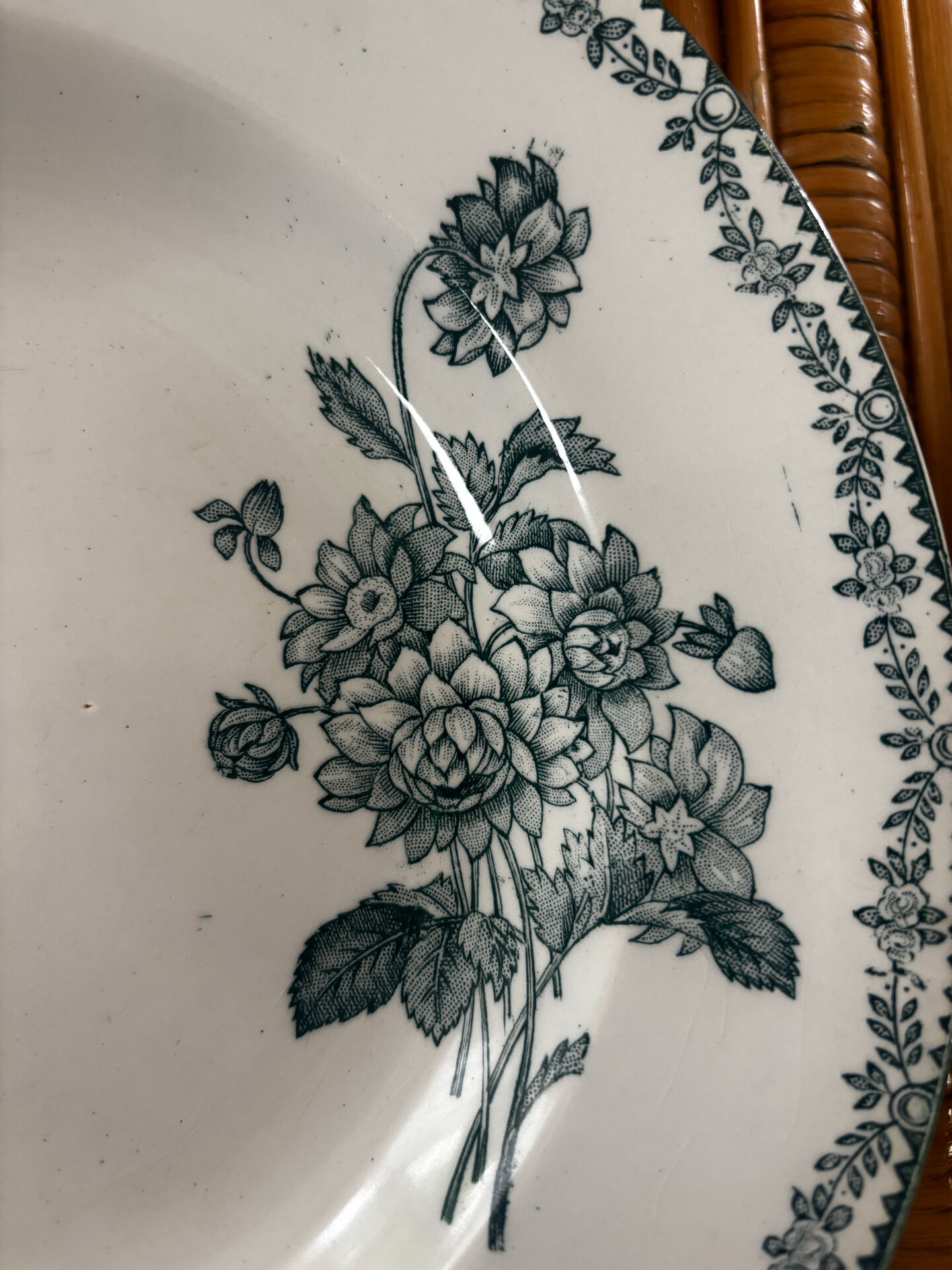 Set of 3 deep plates Terre de Fer St Amand bouquet