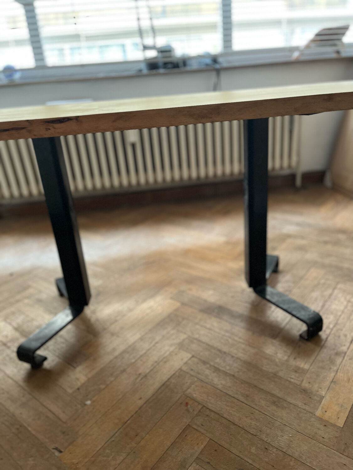 Table Charlotte Perriand