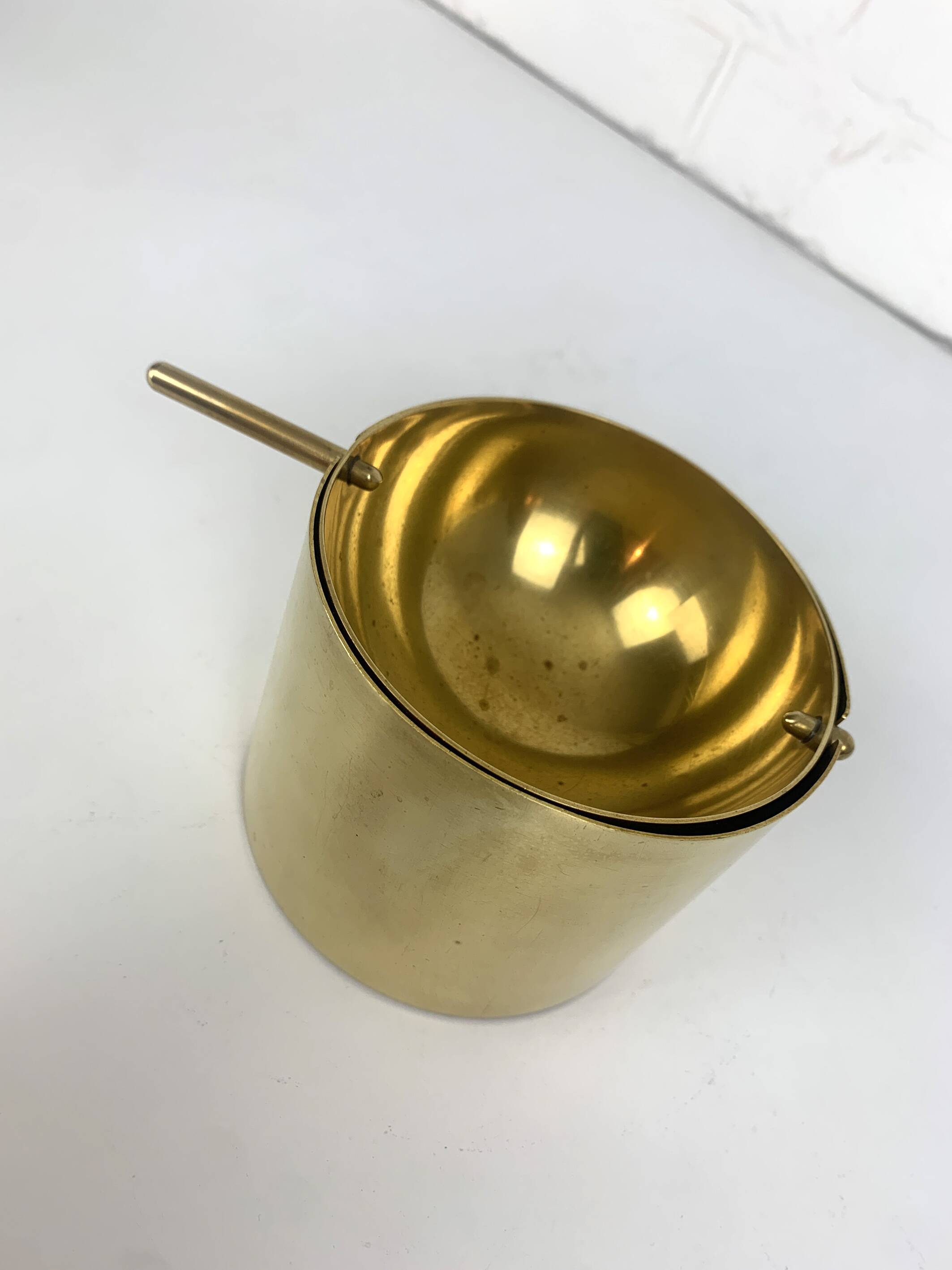 Ashtray Arne Jacobsen Ashtray Stelton SAS Hotel brass brass Mid century