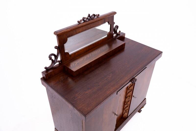 Antique chest of drawers from the beginning of the 20th century, Germany. After renovation.