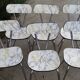 Table formica et 6 chaises