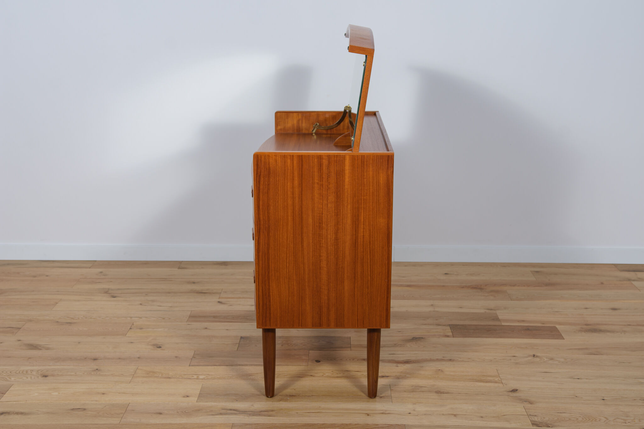 Coiffeuse danoise en teck du milieu du siècle, années 1960