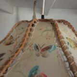 Suspension flower fabric and wood.