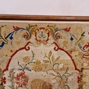 Pare-feu avec tapisserie