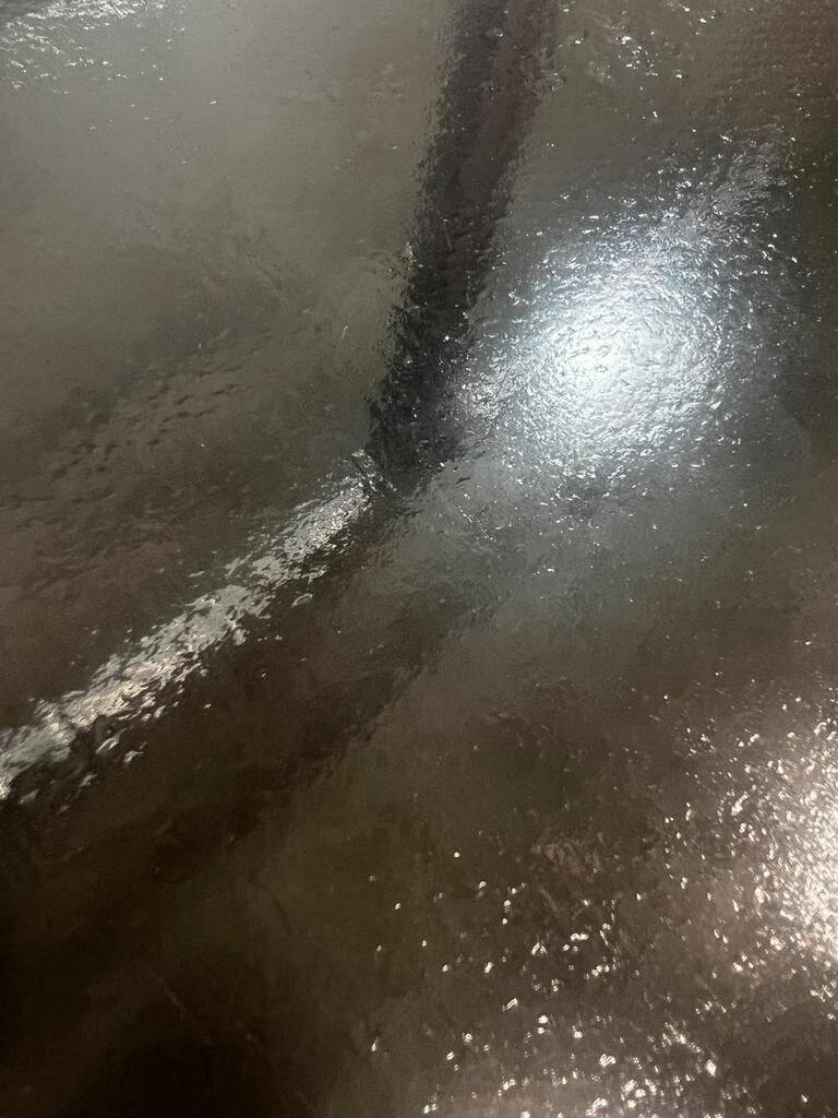 Table basse XL vintage en verre avec cadre chromé