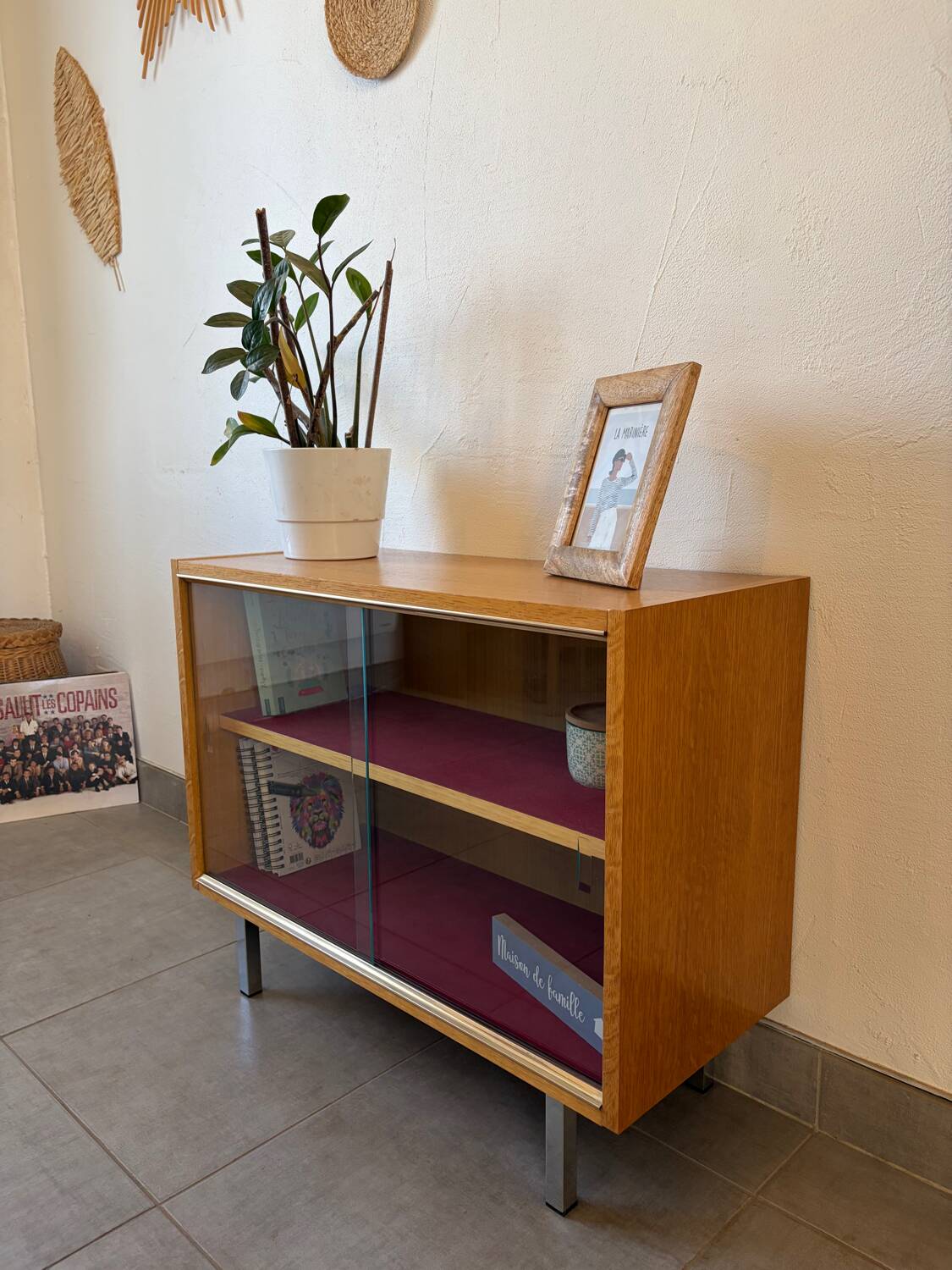 Vintage display cabinet from the 1960s