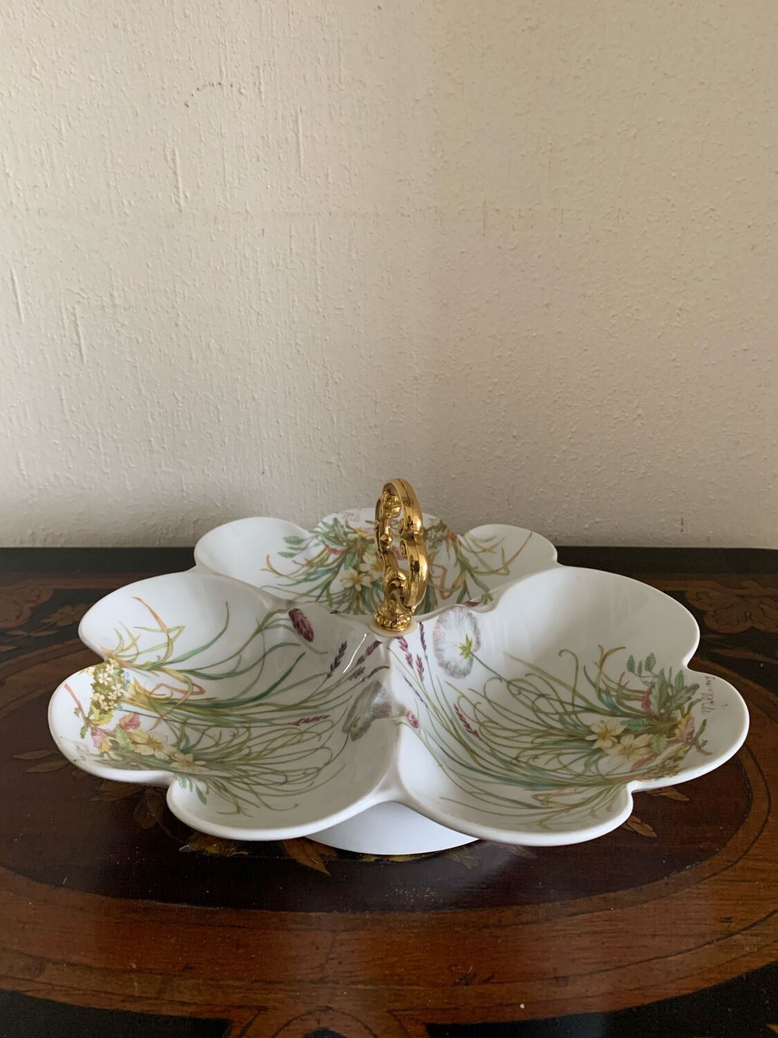 Pillivuyt porcelain hors d'oeuvre dish