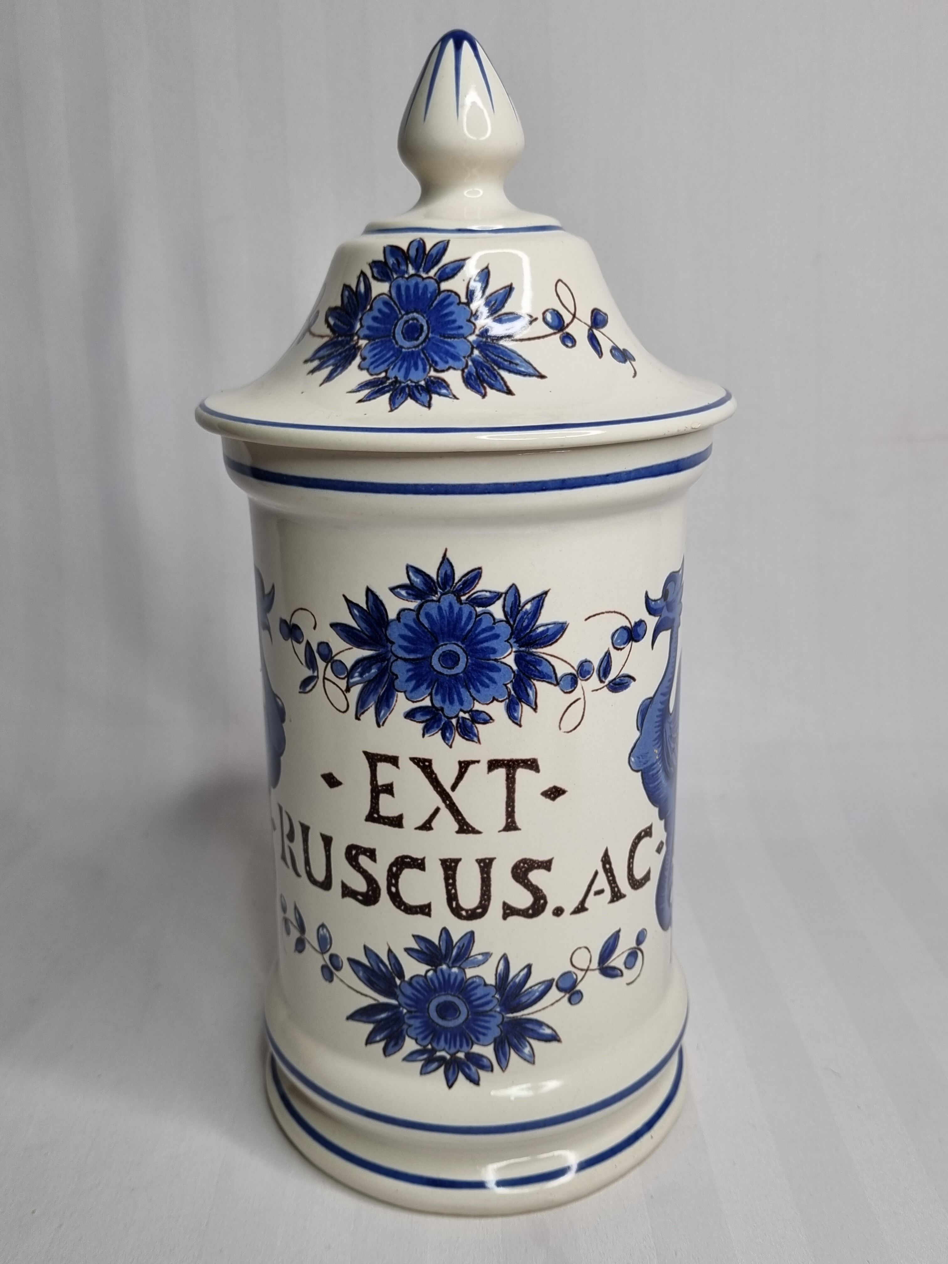 Apothecary pot "Ex. ruscus" decorated with Chimera decoration in glazed ceramic of St-Clément, 31 cm